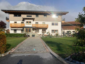 Gästehaus Köll Roppen